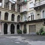 L\'ango-letto industriale del Qadrilatero Romano